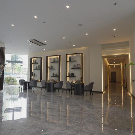 Winrich Hotel Lapu-Lapu City Exterior photo