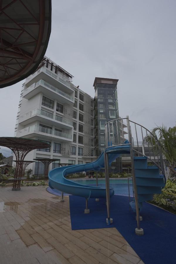 Winrich Hotel Lapu-Lapu City Exterior photo