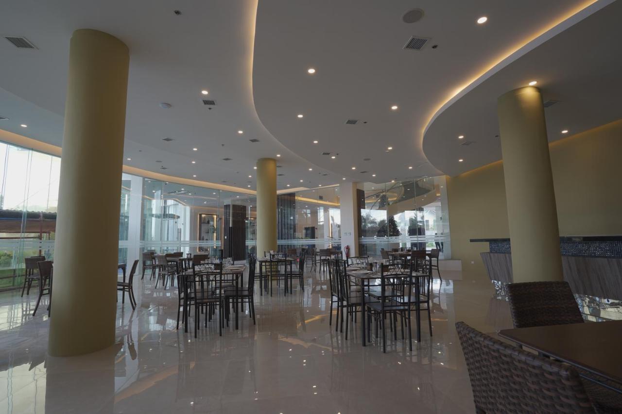 Winrich Hotel Lapu-Lapu City Exterior photo