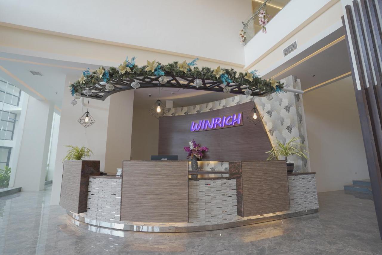 Winrich Hotel Lapu-Lapu City Exterior photo