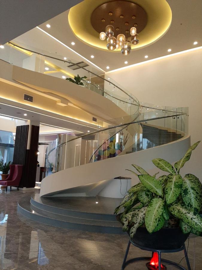 Winrich Hotel Lapu-Lapu City Exterior photo